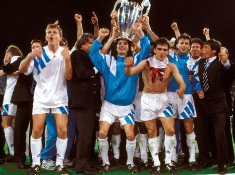 Olympique de marseille was founded as an omnisport club in 1892 by rené dufaure de montmirail, a french sports official. 1993-olympique-de-marseille_full_diapos_large - Futbolgrad