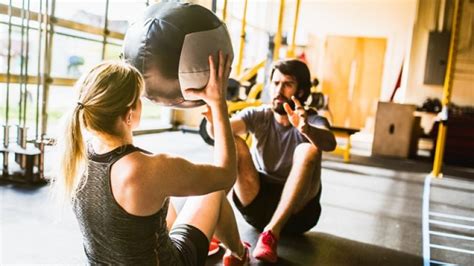 Some people use tinder to make friends because they moved to a new city where they don't know anybody, or because they realized that friender is a friend app like tinder, but just for friends. New 'Tinder for athletes' app will help you find the gym ...