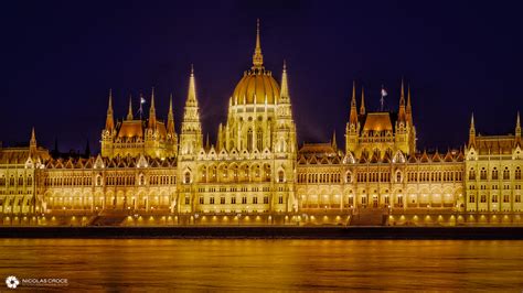 ) est une république constitutionnelle unitaire située en europe centrale. Photos : Budapest, Hongrie Apprendre la photo Nicolas ...