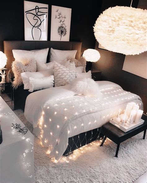 By performing a systematic space planning procedure, a luxury bedroom interior design will always represent the beauty of art and elegance. pinterest: @TRUUBEAUTYS💧#pinterestTruubeautys in 2020 ...
