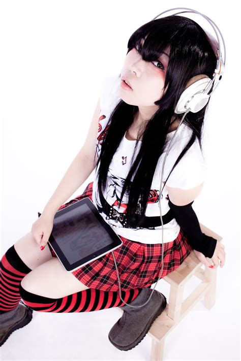 Headphone Girl 2 By Ototsuki On Deviantart