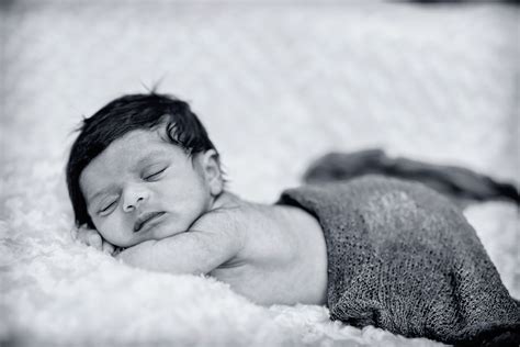 Newborn Photoshoot Newborn Photographer Chicago | DARS Photography