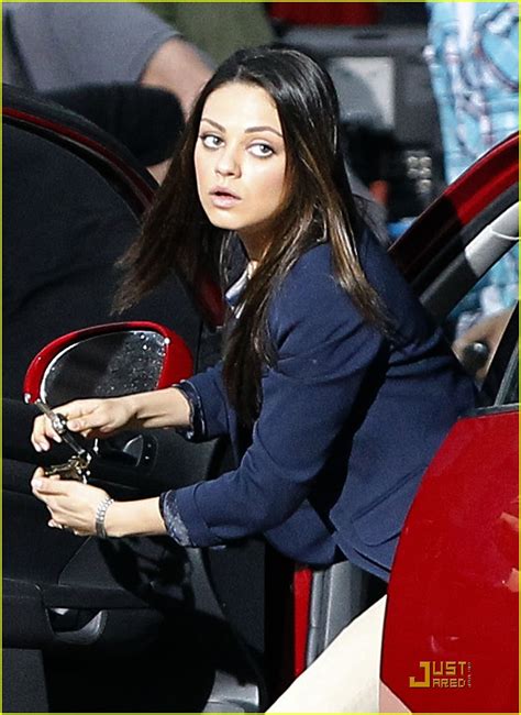 Mila Kunis Takes Off For Ted Photo 2541100 Mila Kunis Pictures