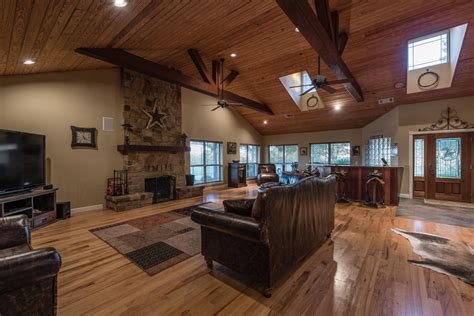 The Texas Ranch Style House