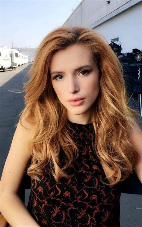 Pin By Dell Lord On Hair Bella Thorne Hair Bella Thorne Hairstyle