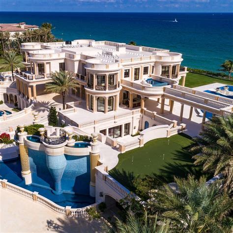 One Of The Countrys Most Lavish Beach Homes Is Up For Auction—take A