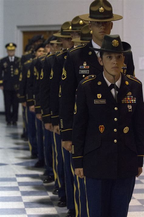 2014 drill sergeant of the year news media slideshow article the united states army