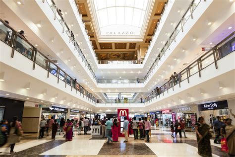 20 Most Amazing And Largest Shopping Malls In India