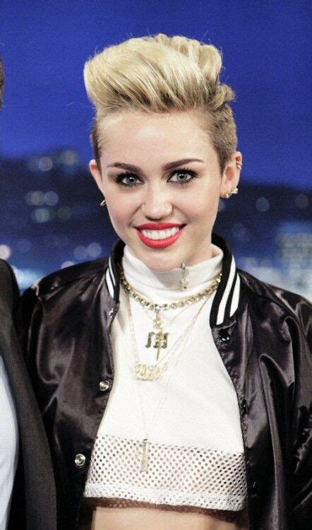 Her Eyes And Her Smile Fashion Miley Cyrus Her Smile