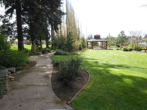 Evergreen Arboretum And Gardens Everett Wa Party Venue