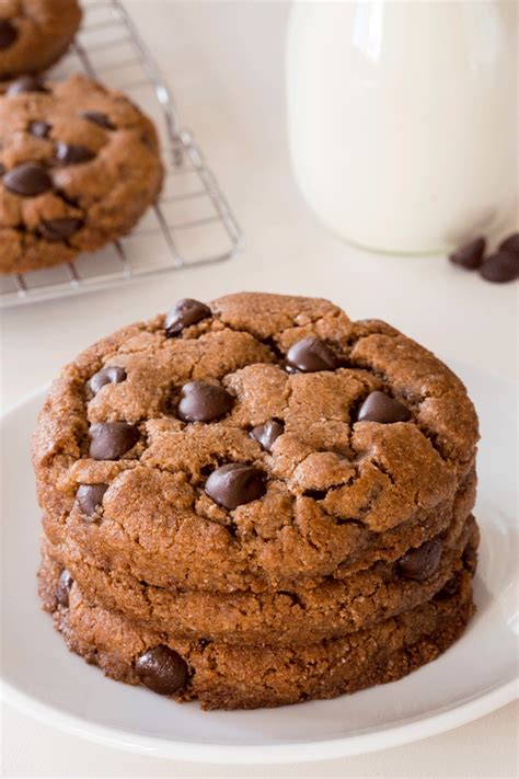 These Paleo Chocolate Chip Cookies Are Thick Chewy And Have The