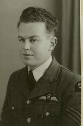 | google maps & waze. Jack Clarke - Online Cenotaph - Auckland War Memorial Museum