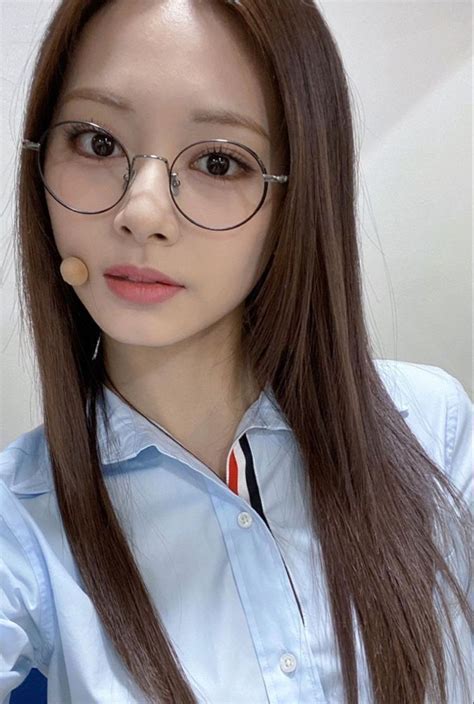 Pin By Trin On Twice Glasses Kpop Girls Fashion
