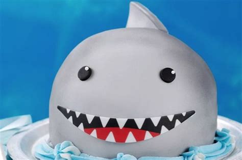 Collection by carina e dolce, specialty cakes & cookies. Asda is selling a Baby Shark inspired celebration cake for £11 - Daily Star