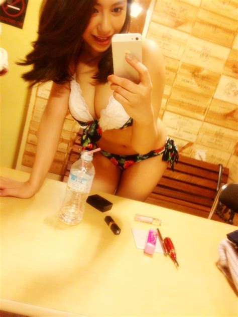 Japanese adult video Mei Matsumoto 松本メイ nude photos leaked