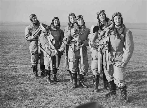 The Spitfire Sisters Female Pilots From The Ata Britain 1940 Wwii Women Female Pilot