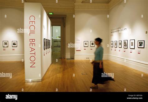 Cecil Beaton Photography Exhibition Stock Photo Alamy