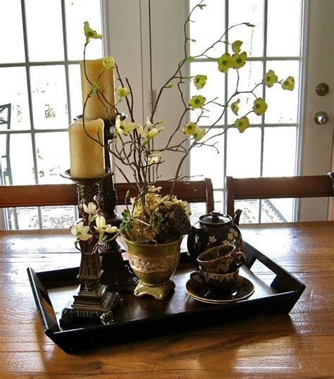 This refined murano glass centerpiece has a modern design and it is an ideal decoration for your living room, dining room or entrance hall console. Pin by Ann's happy cards and crafts on Trays | Dining ...