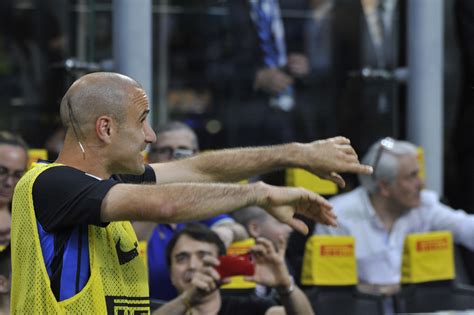 But in 2008 the plot, unlike his hair, thickened when he turned out for manchester city with his head completely shaved. What The F*ck Has Antoine Griezmann Done To His Hair ...