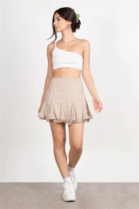 Tobi Mini Skirts Womens Look This Way Cream Floral Skirt Cream