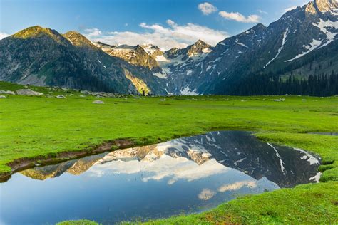 Kashmir Wallpapers Top Free Kashmir Backgrounds Wallpaperaccess