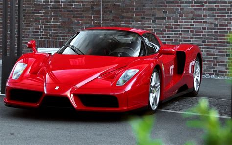 Ferrari Enzo Sport Car Free Download Wallpapers Hd Desktop And Mobile