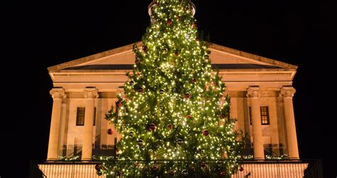 Metro Nashville Christmas Tree Lighting In Nashville At Public