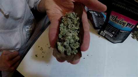I have myself the famed wedding cake in this review grown by the notorious grower of quality cannabis, the jungle boys! Jungle Boys Strain Review Part 1 of 2 (Wedding Pie) - YouTube
