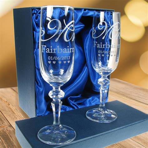 engraved mr and mrs 24 lead crystal wedding champagne flutes newly wed glasses ebay