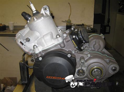 There are 14 parts belonging to this particular engine case component, all of which are detailed in the parts list including the latest prices. 2011 KTM SX 125 engine - Frank! MXParts