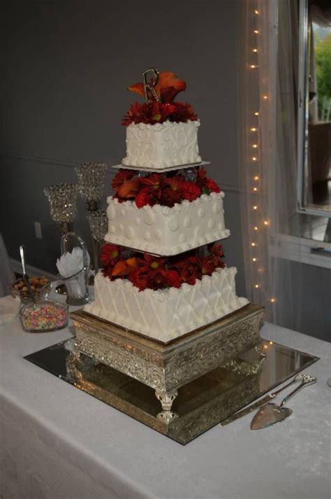 Maybe you would like to learn more about one of these? Fall wedding cake | 10 year Wedding Anniversary Ideas | Pinterest