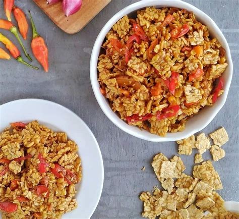 Cara memasak nasi goreng menggunakan bahasa inggris cara. Cara Membuat Sambal Goreng Kering Tempe Dan Kentang ...