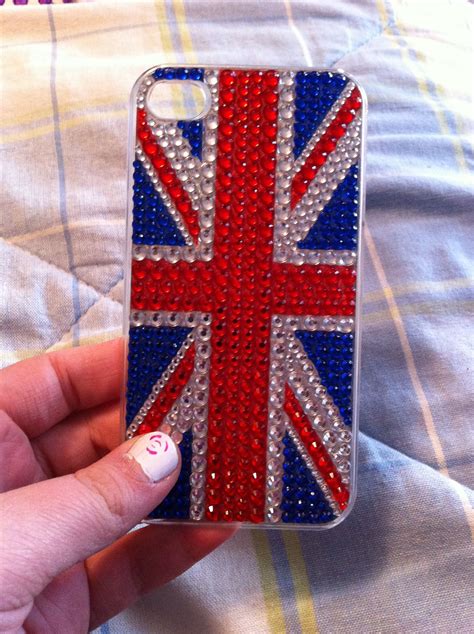 This serves a public good: My current one direction iPhone 4 case! I love it. I ...