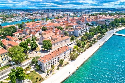 Zadar w Grudniu Pogoda i Średnia Temperatura w Grudniu Chorwacja Gdzie i Kiedy