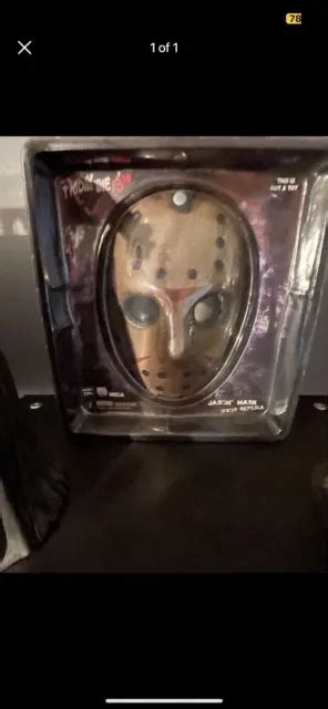 Neca Reel Toys Friday The 13th Freddy Vs Jason Voorhees Prop Replica
