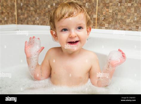 Bathing Concept Hi Res Stock Photography And Images Alamy