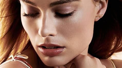 2560x1440 Margot Robbie Face Closeup 4k 1440p Resolution Hd 4k