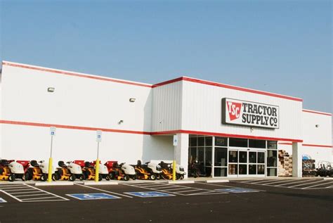 Amcan Tractor Supply Hosts Ffa Fundraiser Business