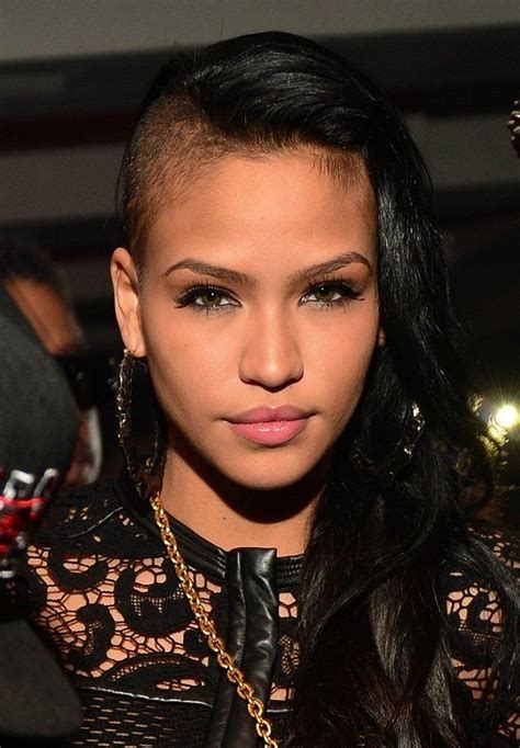 Cassie Ventura Alchetron The Free Side Part Hairstyles Oval