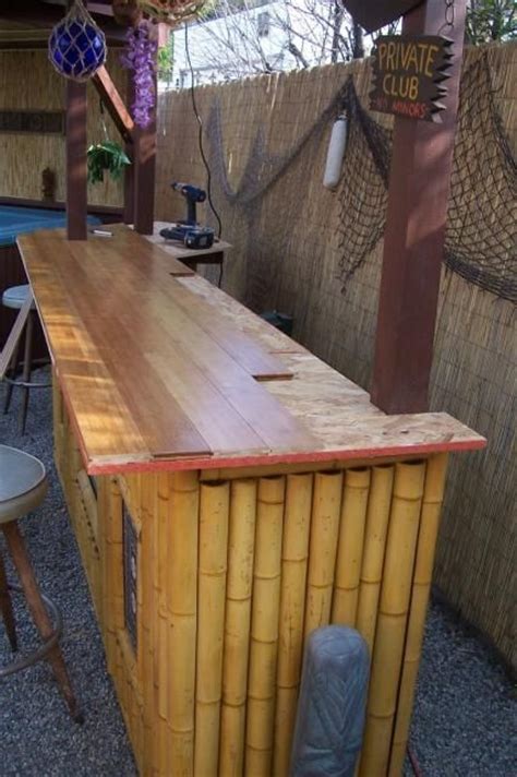 An outdoor bar is the ideal way to entertain in style, and in the comfort and intimacy of your own whether it's a date night with my wife, or i'm wearing a nice jacket, i carry it when it can really top off. tiki bar top | Back Yard,Deck,Outdoor & Summer Stuff ...