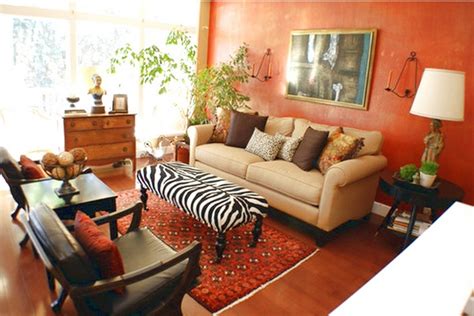 The modern take on the african lodge feel. African Themed Living Room Decor - Modern House