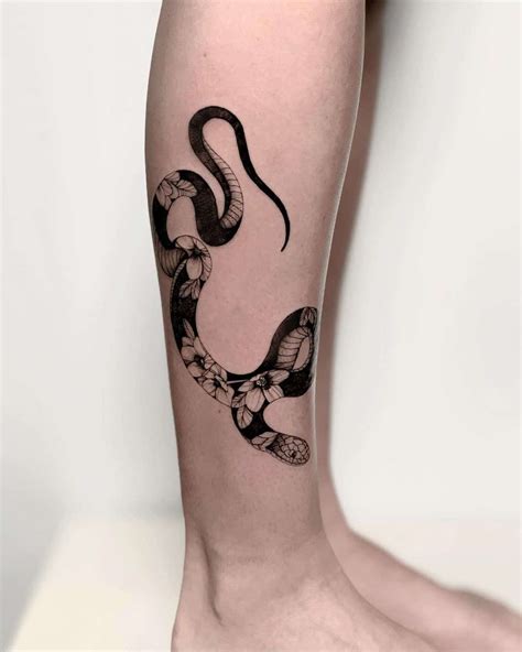 Update More Than 80 Snake Ankle Tattoo Best Ineteachers