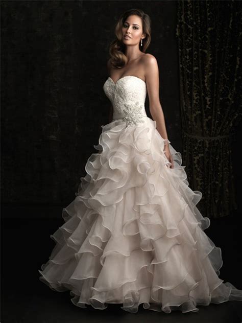 Romantic Ball Gown Sweetheart Champagne Lace Layer Organza Ruffles