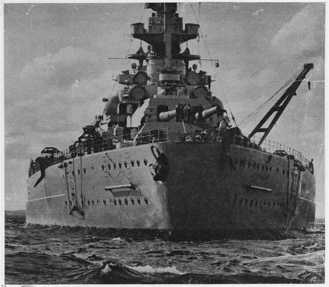 The German Battleship Bismarck 1280 × 1119 Rwarshipporn