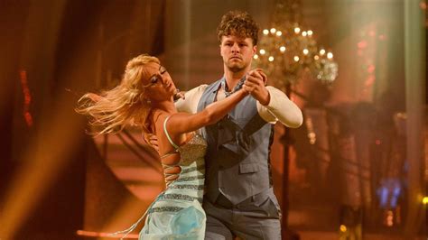 Bbc One Strictly Come Dancing Series 13 Week 8 Jay Mcguiness And Aliona Vilani Foxtrot To