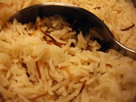 Libyan Food Arab Rice With Noodles Ruz Bil Shereya رز بالشعرية