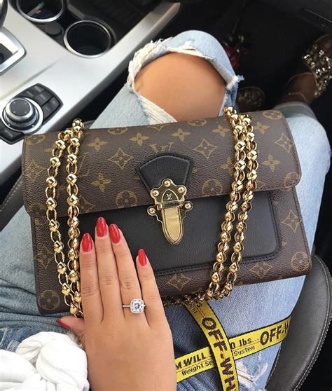 Popular Louis Vuitton Bag