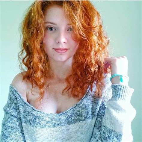Pin By Sergio Taglioni On Redhead Beautiful Red Hair Red Hair Woman Beautiful Freckles