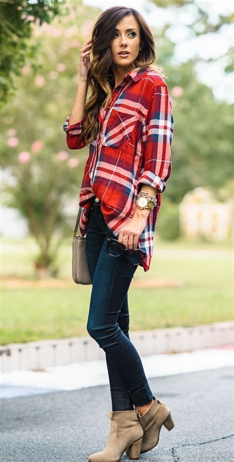 Cute Fall Outfit With A Flannel Christmas Fashion Outfits Fashion