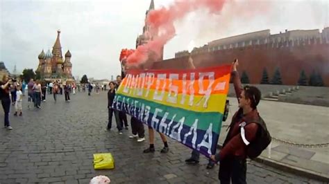What Its Like To Be Gay In Russia Russia Bans Same Sex Hand Holding
